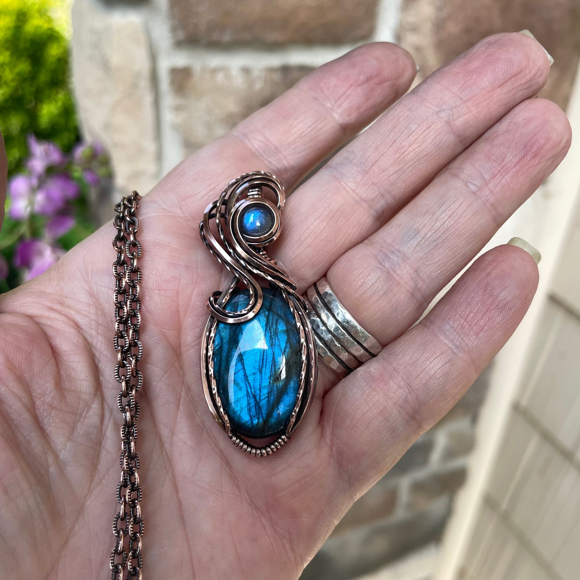 Blue Labradorite Oval Copper Pendant