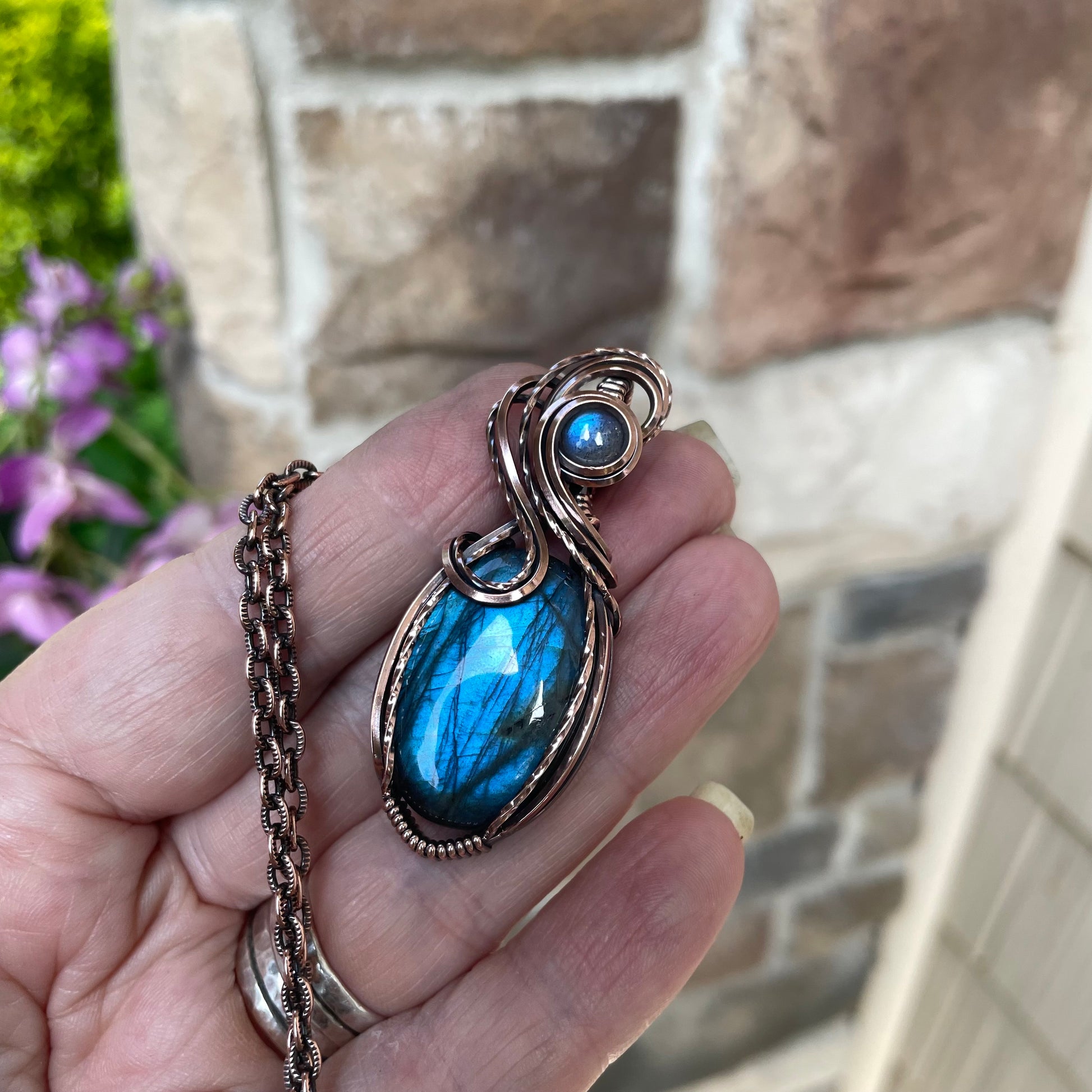 Blue Labradorite Oval Copper Pendant