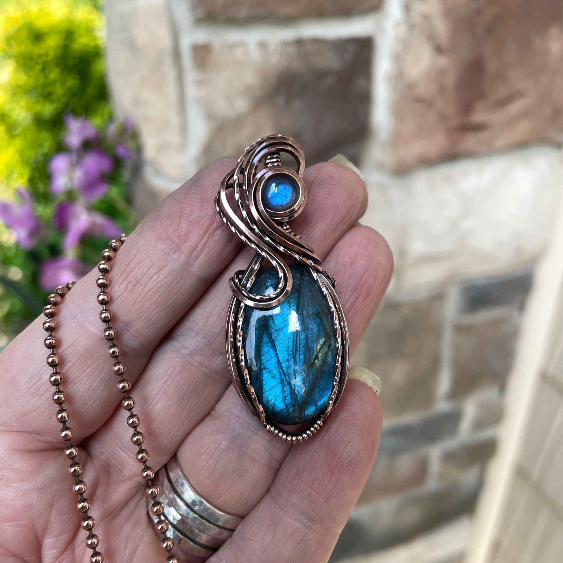 Blue Labradorite Oval Copper Pendant