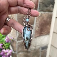 Slate Blue Labradorite & Moonstone Slender Copper Pendant