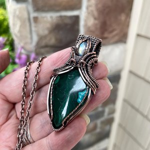 Malachite Chrysocolla & Moonstone Copper Pendant with Weaving