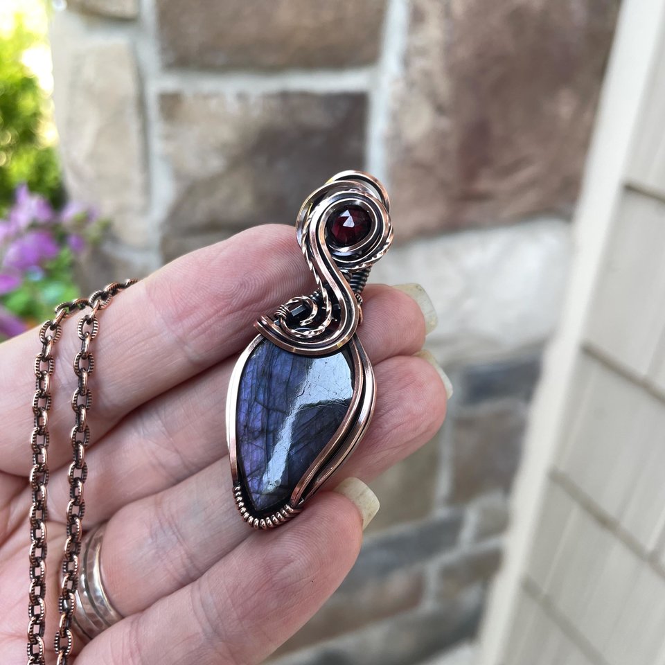 Purple Maroon Labradorite & Garnet Copper Pendant