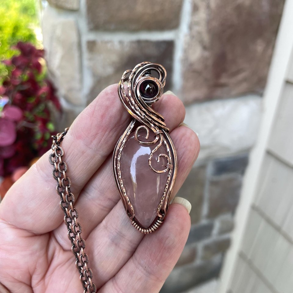 Rose Quartz & Garnet Swirly Heart Copper Necklace