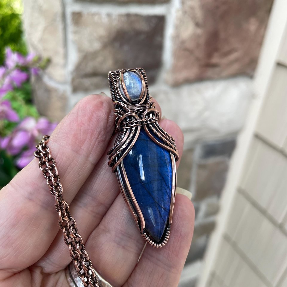 Blue Labradorite & Moonstone Copper Pendant with Weaving