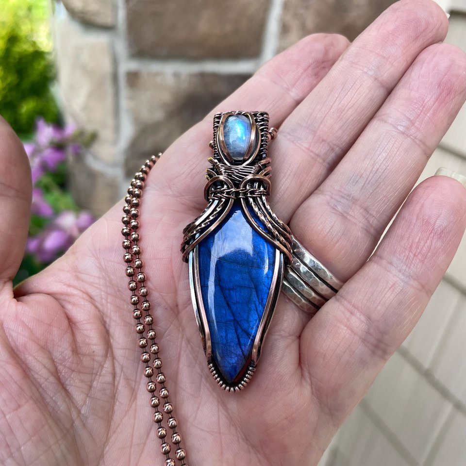 Blue Labradorite & Moonstone Copper Pendant with Weaving