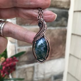 Moss Agate Oval Copper Necklace